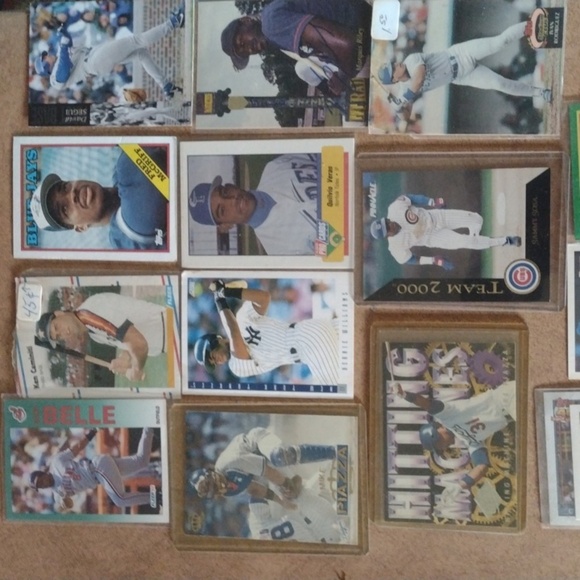 Assorted Baseball Trading Cards - Picture 2 of 4